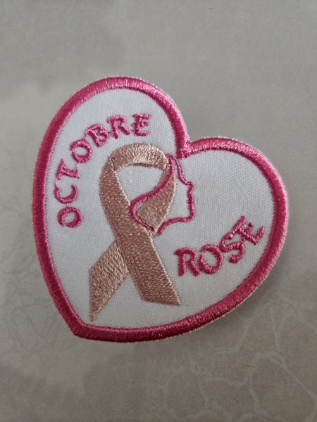 Broche Octobre Rose
